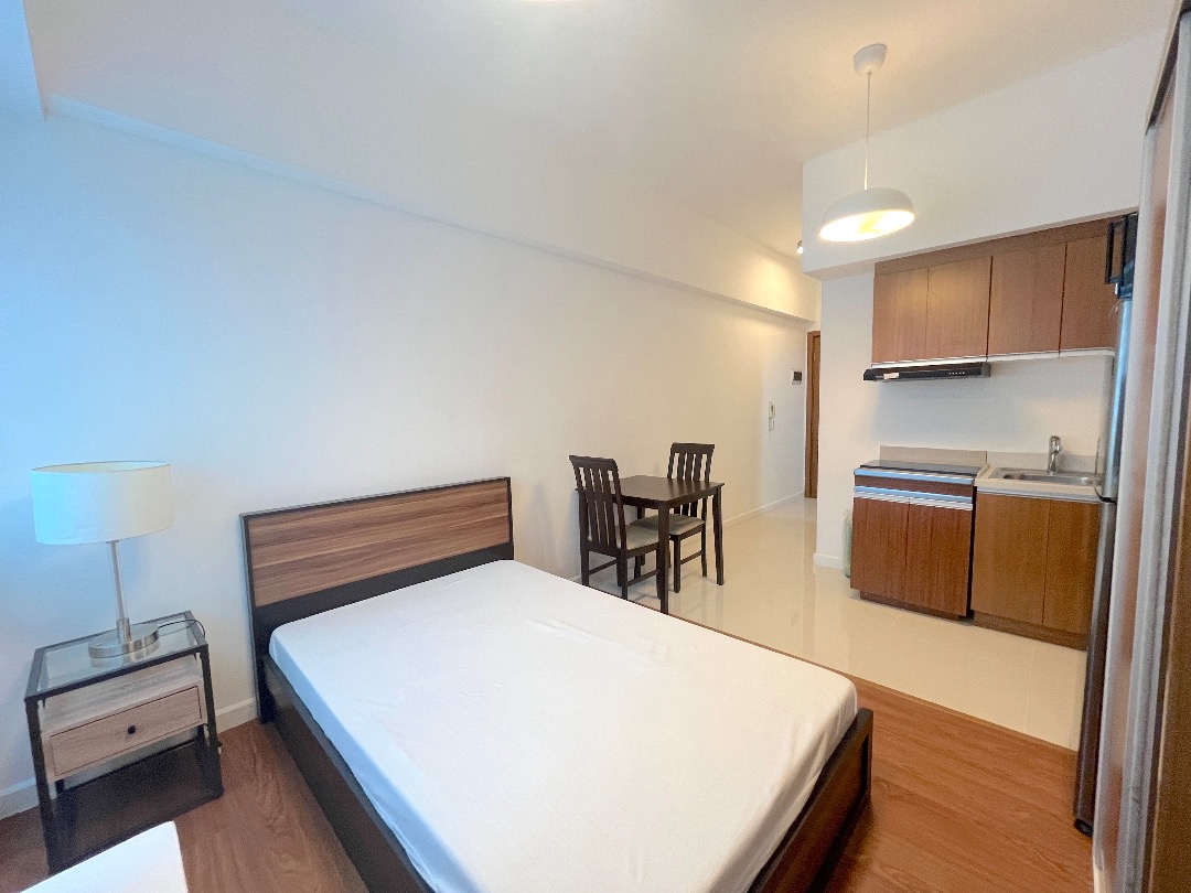 (Category: ) located in . Submitted by forelandrealtynetwork (Listing ID 1371396137, Image 1). Description: .