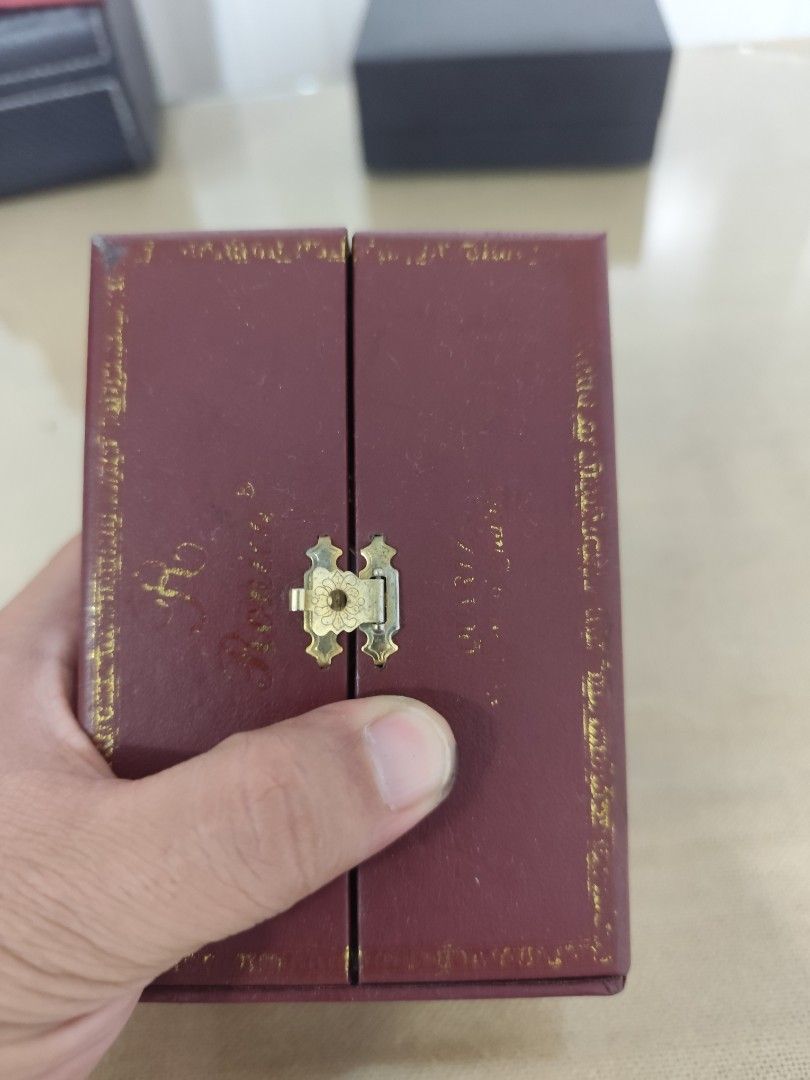Ronica (Category: Men's Watches) located in Navotas City. Submitted by mistej (Listing ID 1371531011, Image 3). Description: ronica vintage couple watch complete with box.
