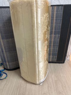 （分類：）位於 。 由 gem_international 提交（商品編號 1371478135，圖片 1）。簡介： 。