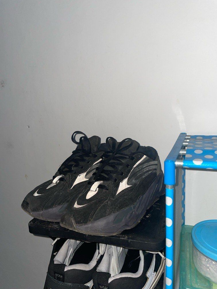 Sepatu Yeezy 380 Vanta Adidas Sepatu Adidas YEEZY Boost 700 V2