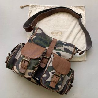 (Kategori: ) berada di . Dikirim oleh dbsecondbrand (ID iklan 1371506034, Gambar 1). Deskripsi: .