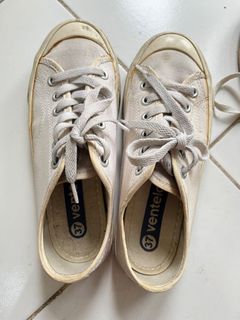 (Kategori: ) berada di . Dikirim oleh ayaaazz (ID iklan 1371363718, Gambar 1). Deskripsi: .