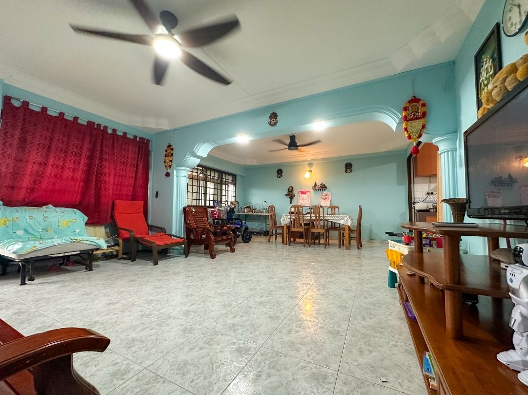Spacious, Squarish and Efficient 4-Room for Sale63226196385282111