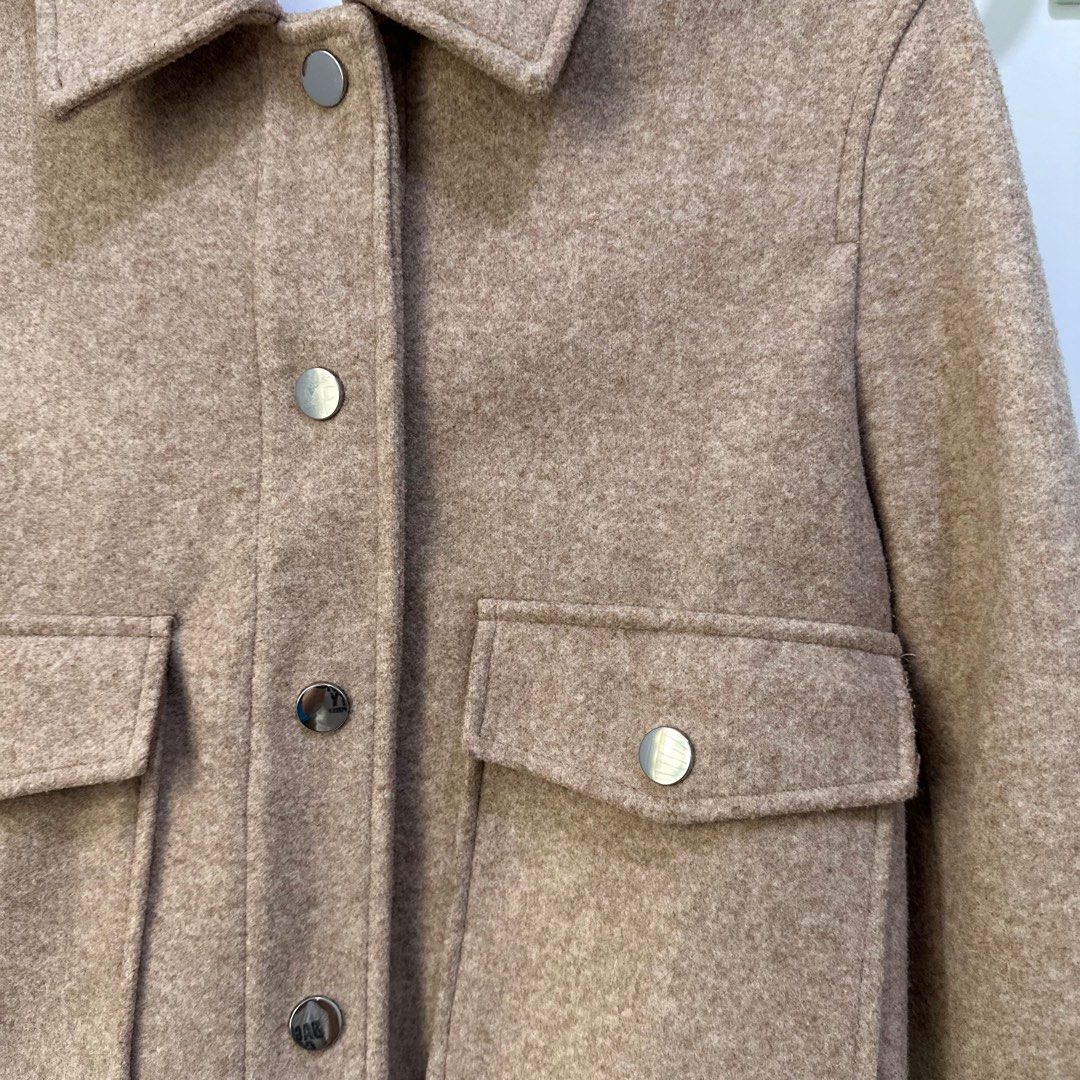 Stradivarius Jacket (Category: Coats, Jackets and Outerwear) located in Batangas. Submitted by z.declutter (Listing ID 1371492880, Image 3). Description: Used once Can fit small and medium.