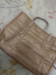 (Kategori: ) berada di . Dikirim oleh utibelbel95 (ID iklan 1371372952, Gambar 1). Deskripsi: .