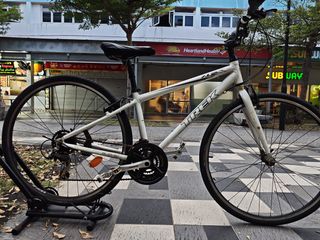 (Category: ) located in . Submitted by ridershopsg (Listing ID 1371467037, Image 1). Description: .