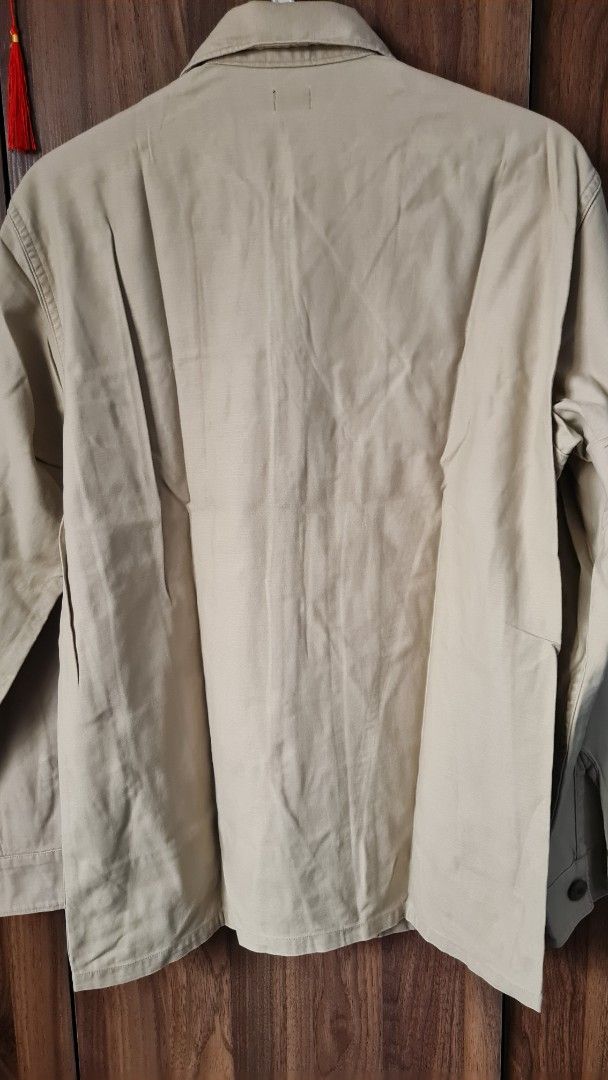 Uniqlo polo shirt (Category: Tshirts & Polo Shirts ) located in Muntinlupa City. Submitted by wildgem_a9f807 (Listing ID 1371445775, Image 2). Description: Uniqlo polo shirt size small color khaki.