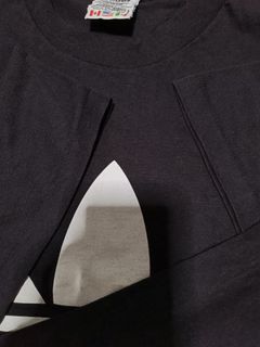 (Category: ) located in . Submitted by rewindmyclothes (Listing ID 1371378090, Image 1). Description: .