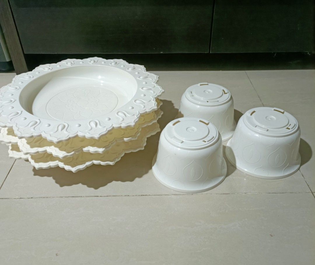 White tray65075308088579112