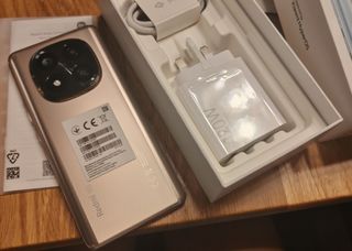 （分類：）位於 。 由 rin.choi 提交（商品編號 1371675950，圖片 1）。簡介： 。