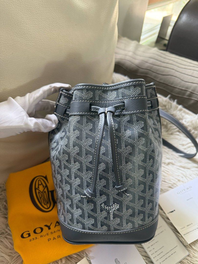 Authentic Goyard Bucket Bag Gray (Category: Luxury Bags & Wallets) located in Quezon City. Submitted by jhaediah (Listing ID 1371724609, Image 3). Description: original preloved excellent condition with papers and Dustbag.