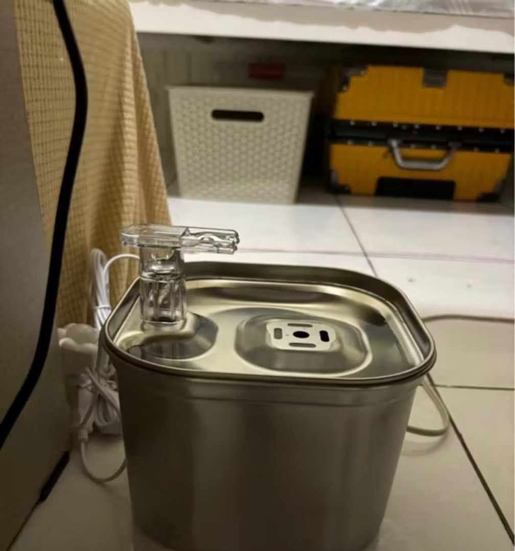 Take all Automatic Feeder (Wifi) and Automatic Fountain (Category: Homes & Other Pet Accessories) located in Caloocan City. Submitted by Limsoc (Listing ID 1371717134, Image 3). Description: Will give freebies such as cat food.