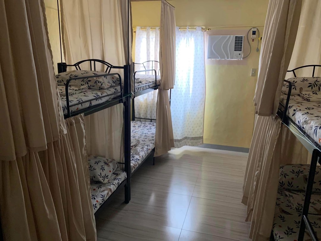 (Category: ) located in . Submitted by apolhelen (Listing ID 1371695144, Image 1). Description: .