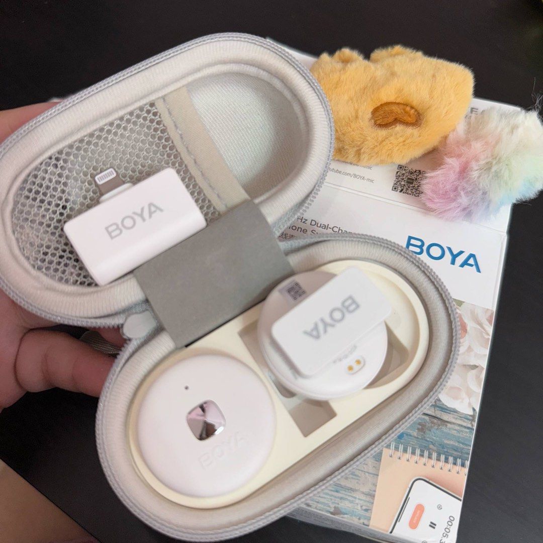 boya omic (Category: Portable Audio Accessories) located in Teresa. Submitted by betty.booop (Listing ID 1371718917, Image 2). Description: selling my boya omic - d (ALMOST BRAND NEW) bought it 2 months ago and 2 beses lang nagamit super good condition with box 2 mics rfs: type c na yung sa phone ko this one kasi is lightning (for iphone 14 promax pababa) OG PRICE IS 4,450 selling it for 3k NEGO.