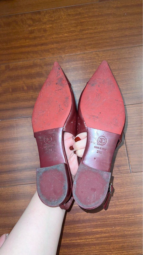 AUTHENTIC Chanel Fall 2023 Red Patent Slingbacks (37 1/2 | US 8) (Category: Flats & Sandals) located in Paranaque City. Submitted by ishopandneverdrop (Listing ID 1371657367, Image 3). Description: - Purchased from Paris 8th Arr. Chanel branch in December 2024 - With box and paperbag - Flaws all shown in the photos.