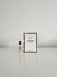 (Category: ) located in . Submitted by miniperfumes.au (Listing ID 1371660437, Image 1). Description: .