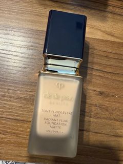 (Category: ) located in . Submitted by chicskincare (Listing ID 1371588953, Image 1). Description: .