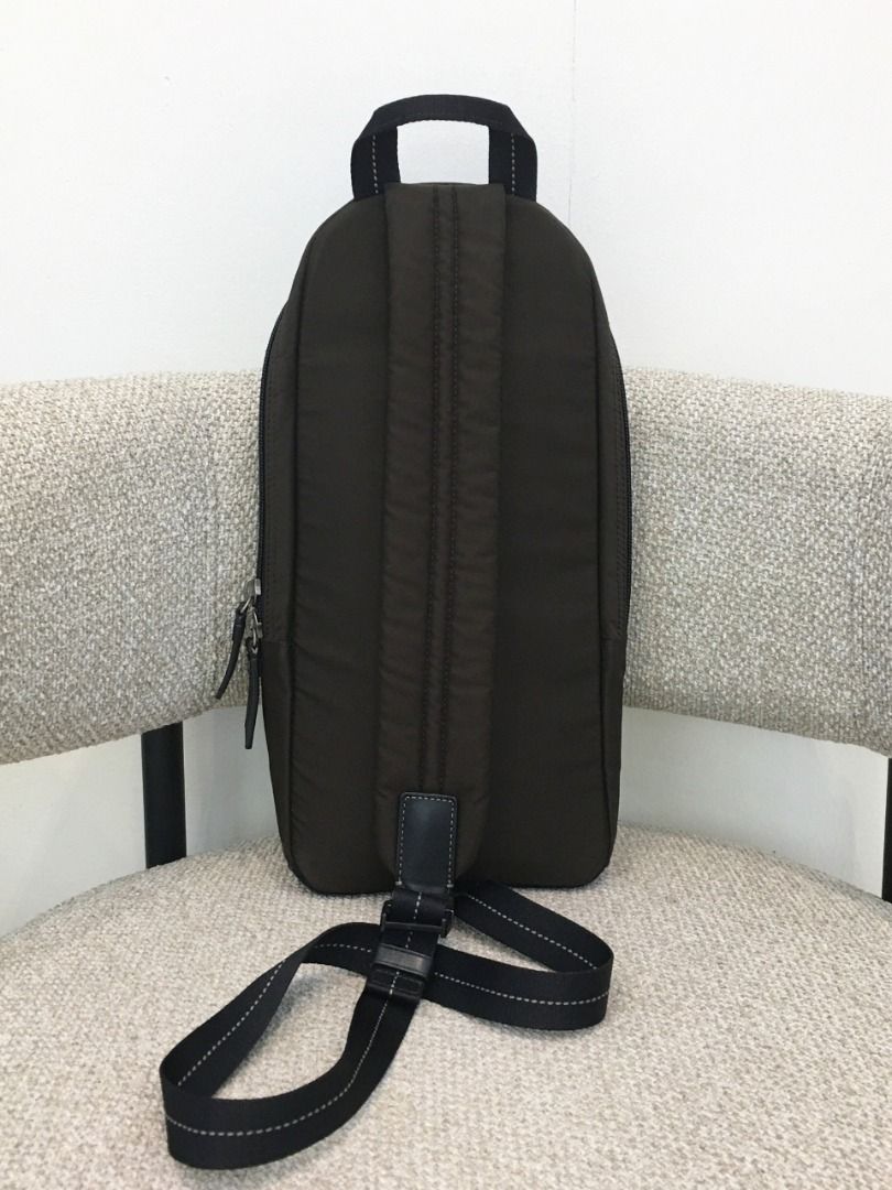 Coach Men Crossbody Sling Backpack Bag (Pre-owned Authentic) (Category: Luxury Bags & Wallets) located in Santa Rosa. Submitted by brandieshoppe (Listing ID 1371722348, Image 3). Description: ✅ Authentic/Original Preloved ✅ From Japan Auction ✅ Money-back Guaranteed If Proven Fake ✅ In Excellent Condition ✅ Message Us For More Details *Open Also for Layaway Terms #01020.