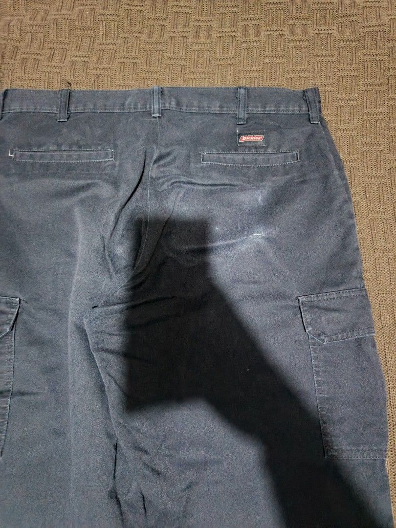 Dickies 6pocket 'black' (Category: Chinos) located in Makati City. Submitted by imdgrce (Listing ID 1371712888, Image 3). Description: size 34.