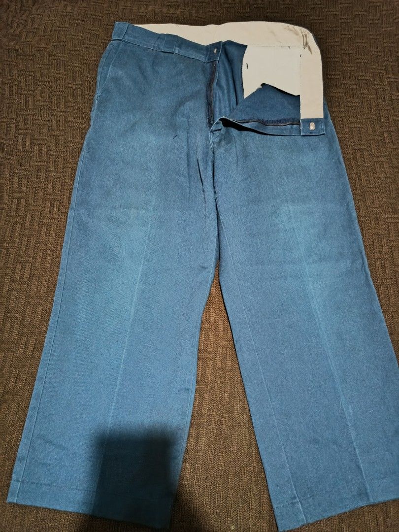 Dickies 874 original size 36 (Category: Chinos) located in Makati City. Submitted by imdgrce (Listing ID 1371713206, Image 1). Description: size 36.