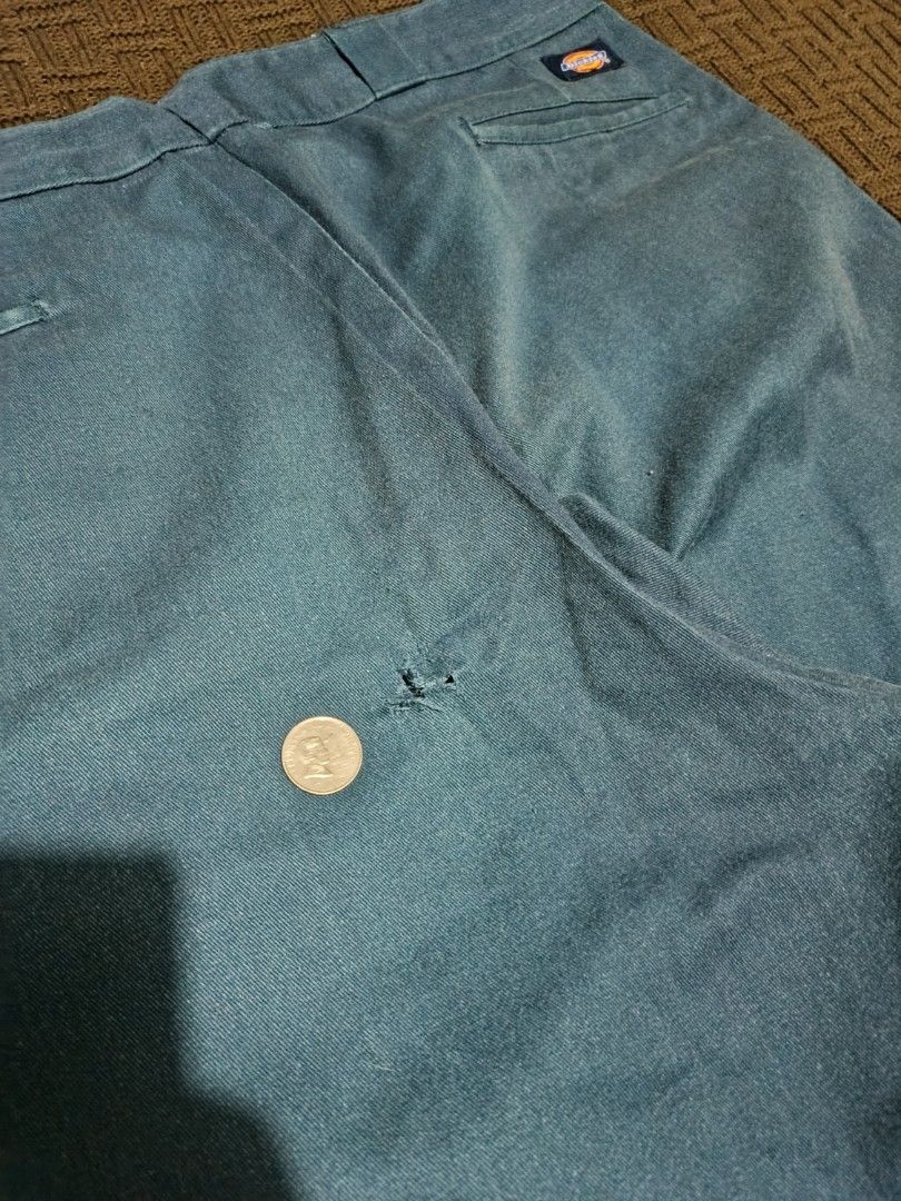Dickies 874 original size 36 (Category: Chinos) located in Makati City. Submitted by imdgrce (Listing ID 1371713206, Image 3). Description: size 36.