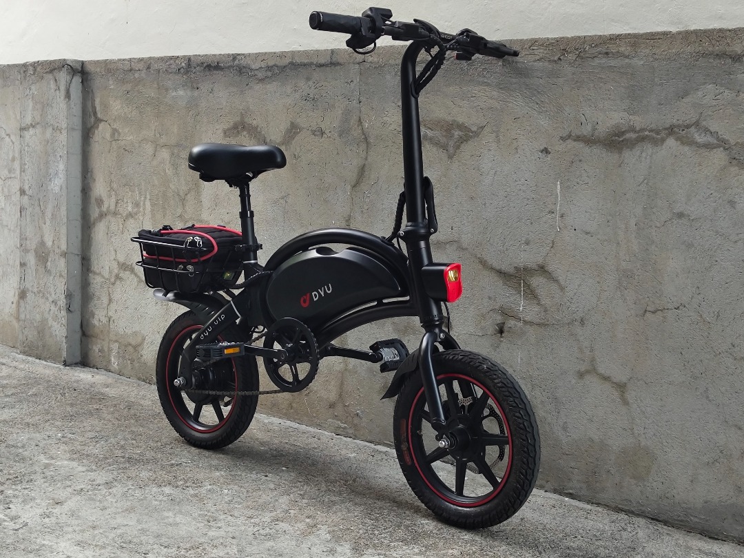DYU D3+, Sports Equipment, Bicycles & Parts, Bicycles on Carousell