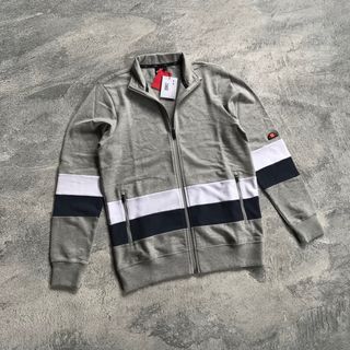 (Kategori: ) berada di . Dikirim oleh materused (ID iklan 1371653847, Gambar 1). Deskripsi: .