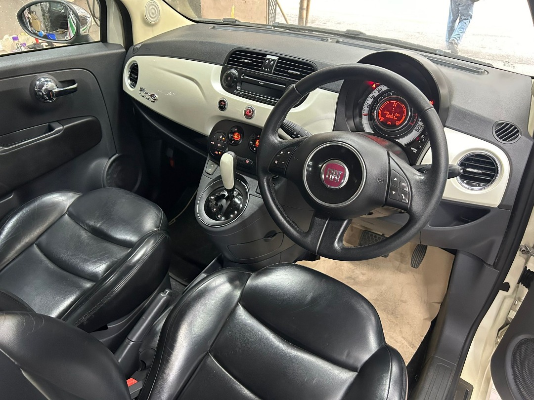 Fiat 500 1.4 Lounge Skydome (M)62865873061635111