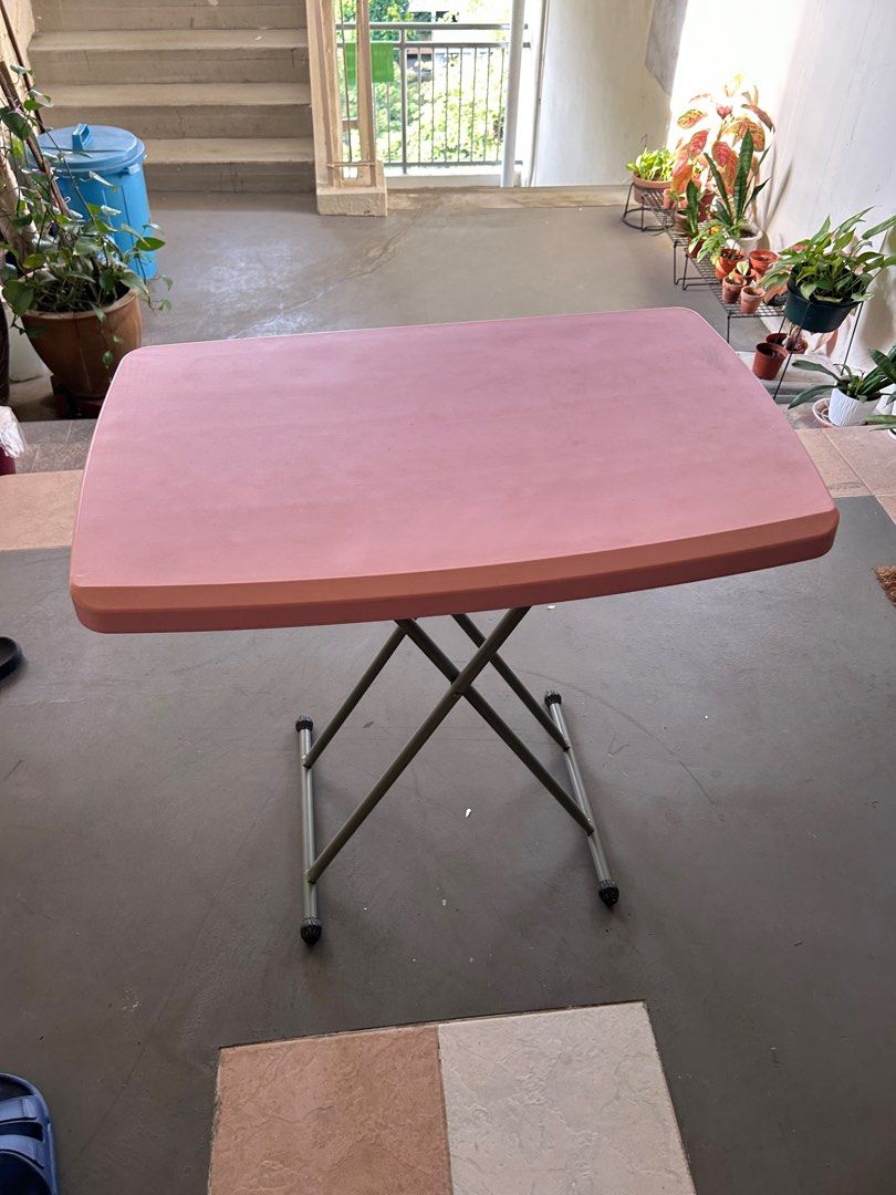 Folding table (Category: Outdoor Furniture) located in Singapore. Submitted by marked10 (Listing ID 1371653296, Image 1). Description: Folding / foldable / collapsible table. Decluttering.