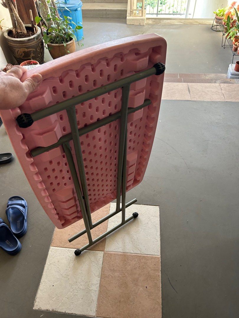 Folding table (Category: Outdoor Furniture) located in Singapore. Submitted by marked10 (Listing ID 1371653296, Image 2). Description: Folding / foldable / collapsible table. Decluttering.