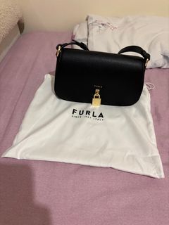 （分類：）位於 。 由 jo31134 提交（商品編號 1371678687，圖片 1）。簡介： 。