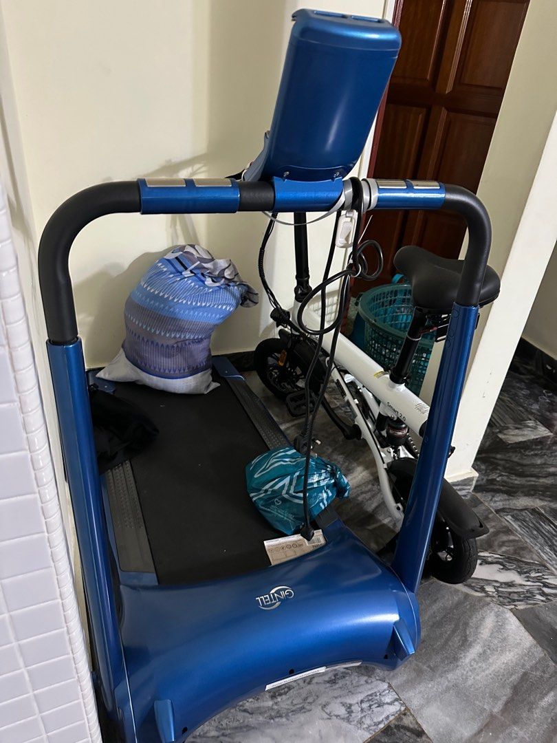 Gintell Threadmill (Category: Cardio & Fitness Machines) located in Kuala Lumpur. Submitted by aylaaling (Listing ID 1371663791, Image 2). Description: .