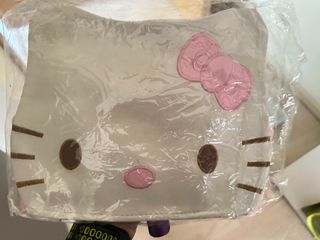 (Category: ) located in . Submitted by peppermint_06 (Listing ID 1371650942, Image 1). Description: .