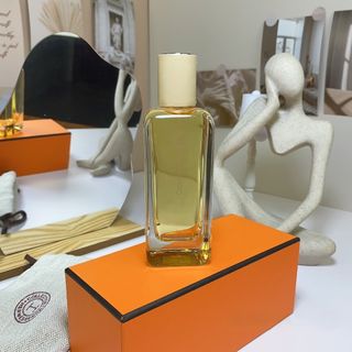Hermes Hermessence Cedre Sambc 愛馬仕聞香珍藏系列-茉莉雪松淡香水中性香水留香禮物100ml62938612373377110
