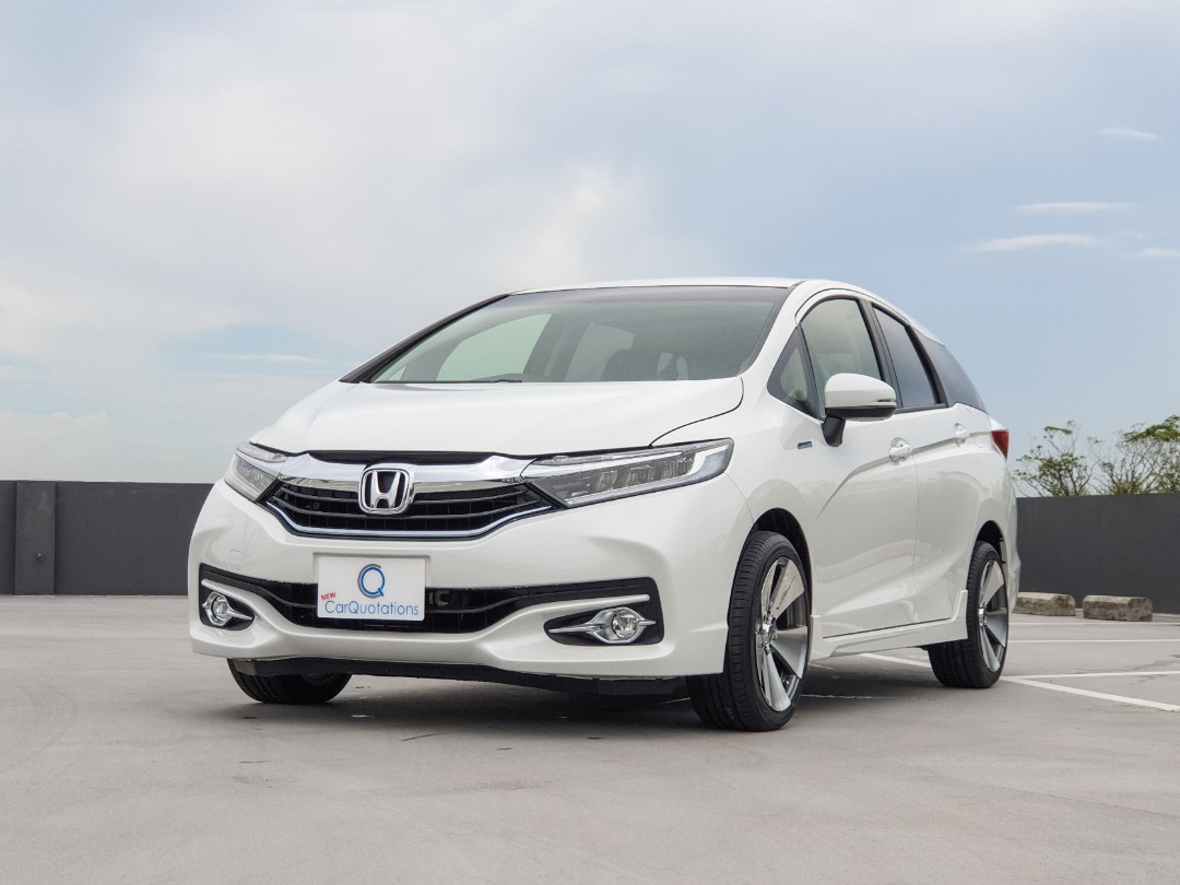 Honda Shuttle Hybrid 1.5A Honda Sensing ( weekly/ monthly rental/ leasing)62872684664321112
