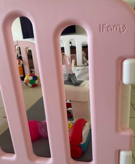 (Category: ) located in . Submitted by amysthriftstore (Listing ID 1371580528, Image 1). Description: .