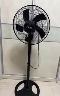 (Category: ) located in . Submitted by agnessss1 (Listing ID 1371680884, Image 1). Description: .
