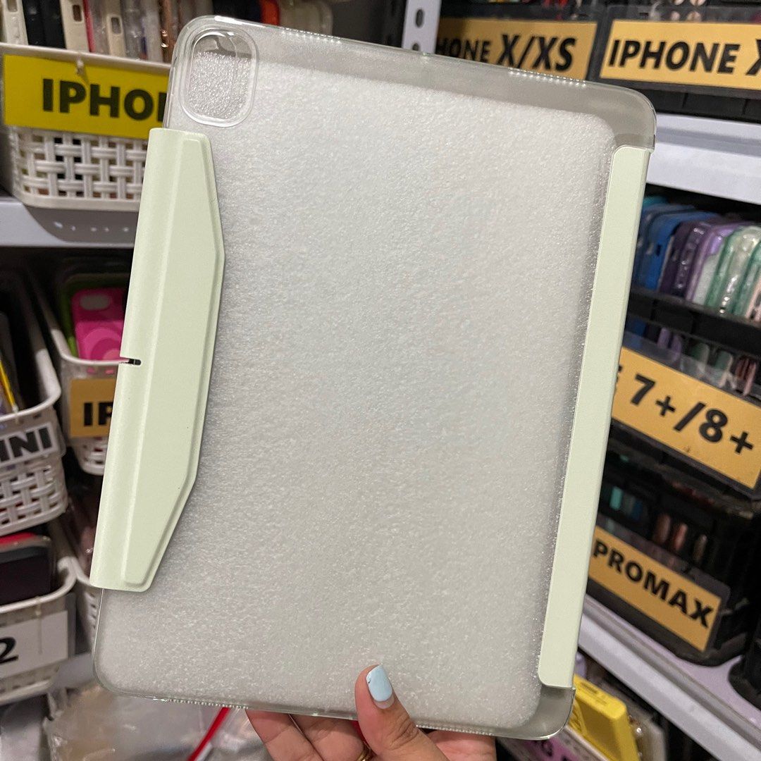 Ipad Air 4/5 Case (Category: Cases & Sleeves) located in Mandaluyong City. Submitted by co.case (Listing ID 1371576897, Image 3). Description: ₱300 each ₱400 ESR.