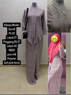 (Category: ) located in . Submitted by qiu_closet (Listing ID 1371671427, Image 1). Description: .