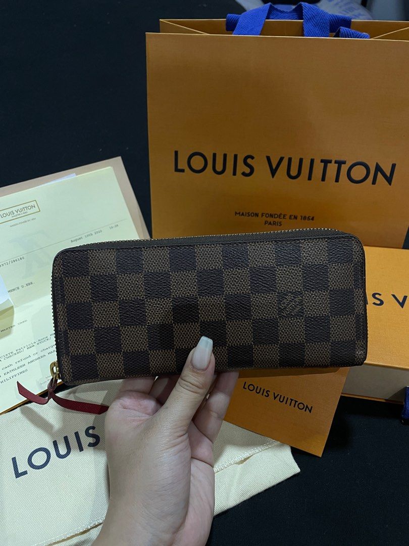 LV Clemence Long Wallet (Category: Luxury Bags & Wallets) located in Malabon City. Submitted by angeleskathleen (Listing ID 1371660053, Image 2). Description: complete inclu: box, dust bag, paperbag, receipt first owner w/ my name on receipt can do meet up RFS: need funds.