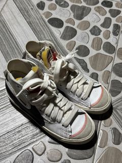 (Category: ) located in . Submitted by declutter.elle (Listing ID 1371662107, Image 1). Description: .