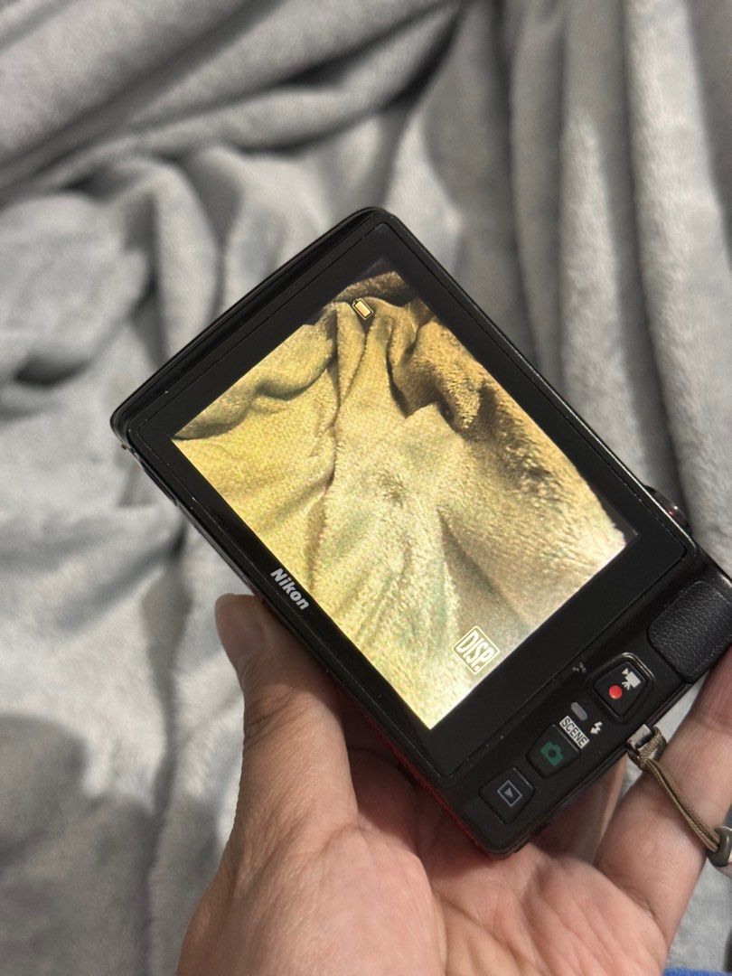 Nikon Coolpix S4300 Touchscreen + 16MP (Category: Cameras) located in Quezon City. Submitted by clothes_co (Listing ID 1371699003, Image 2). Description: Fully Working Digital Camera Touchscreen w/ Battery + Universal Charger Can take photos + videos No issues pero medyo vignette na itsura sa lcd di ko sure if ganon talaga but pag tinatransfer naman yung file super ganda ng quality ng pics without issues rfs: downsizing Open for meetup within Mar