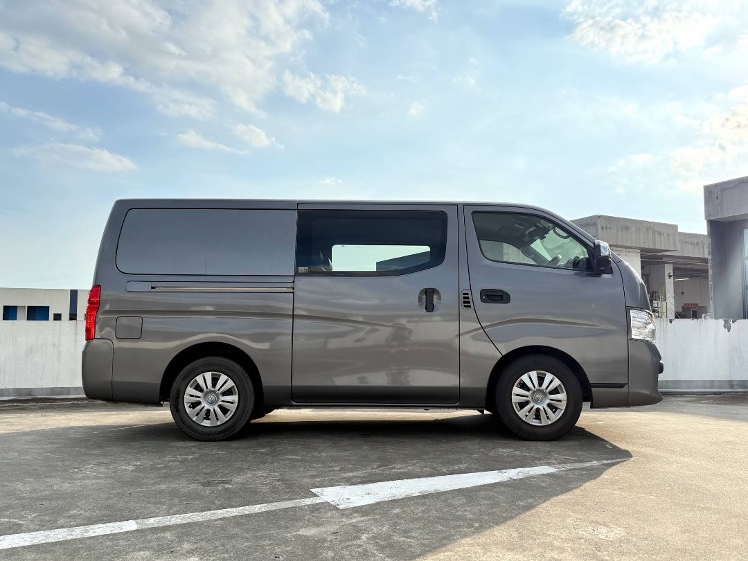 Nissan NV350 Caravan 2.0A (Petrol) (Category: Used Commercial Vehicles for Sale) located in Singapore. Submitted by absbus (Listing ID 1371611410, Image 2). Description: Call for Viewing / Test Drive More Vans & Trucks tel:87811004 Shanice 🔥𝙉𝙞𝙨𝙨𝙖𝙣 𝙉𝙑𝟯𝟱𝟬 𝟮.𝟬 (𝘼𝙪𝙩𝙤, 𝙋𝙚𝙩𝙧𝙤𝙡)🔥 𝗥𝗘𝗔𝗟 𝗨𝗡𝗜𝗧‼️𝗖𝗵𝗲𝗮𝗽𝗲𝘀𝘁 𝗜𝗻 𝗧𝗵𝗲 𝗠𝗮𝗿𝗸𝗲𝘁‼️ Real Unit! Cheapest In The Market! 1 Owner Only, Original Paintwork & Interior! Tip-Top 