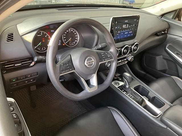 由 vivian19932004 (刊登 ID 1371613642，圖片 1) 提交，位於 新北市 (New Taipei) 的 Nissan Sentra 2022款 自排 1.6L (類別：汽車出售)，說明：Nissan Sentra 2022款 自排 1.6L 🔧車輛狀況 : 良好 🔧車色 : 黑色 🔧行駛里程 : 3萬公里 🔧驅動方式 : 2WD 🔧引擎燃料 : 汽油 🔧車門乘客數 : 4門5座 ✅第三方認證車 ✅專業鑑定 ✅合格認證 ✅檢定報告 ✅公開透明 ❌泡水車❌事故車❌兇車❌接合車 ❗若車況與認證表不服，退車並全額退費 只賣您好車👌 🕙預約/詢問賞車時間:上午10:00-下午6:00🕕 👨聯絡專員: 廖小姐(可私訊)。