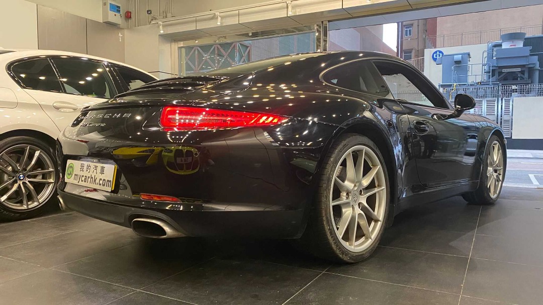 Porsche 911 CARRERA COUPE Auto62863128250369111