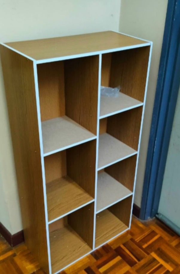 Racks (Category: Announcements) located in Johor Bahru. Submitted by akmaltvettrader (Listing ID 1371667754, Image 1). Description: Rak buku 7 tier -Multipurpose Rack -Book Shelf,RAK BUKU -Cabinet Book -Made in Malaysia -Colour white/ oat Dimension w481 x L235 x H960 013_58_23_560-.