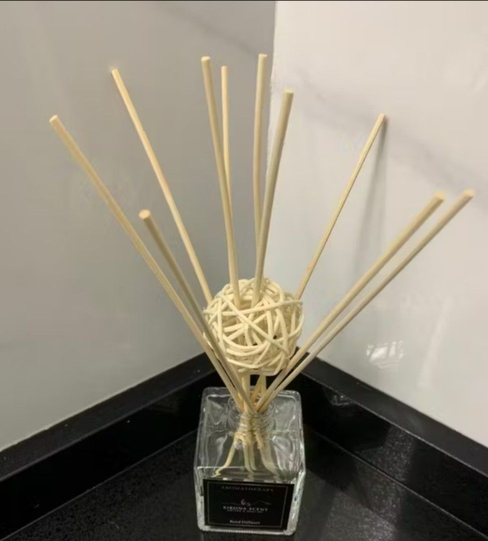 Reed Diffuser by kirona scent65075510741379111
