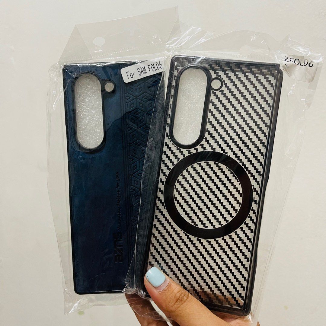 Samsung Z Fold 6 Case (Category: Cases & Sleeves) located in Mandaluyong City. Submitted by co.case (Listing ID 1371649100, Image 1). Description: ₱300-400 eacg.