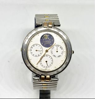 (Category: ) located in . Submitted by modern.vintage.enthusiast (Listing ID 1371717941, Image 1). Description: .