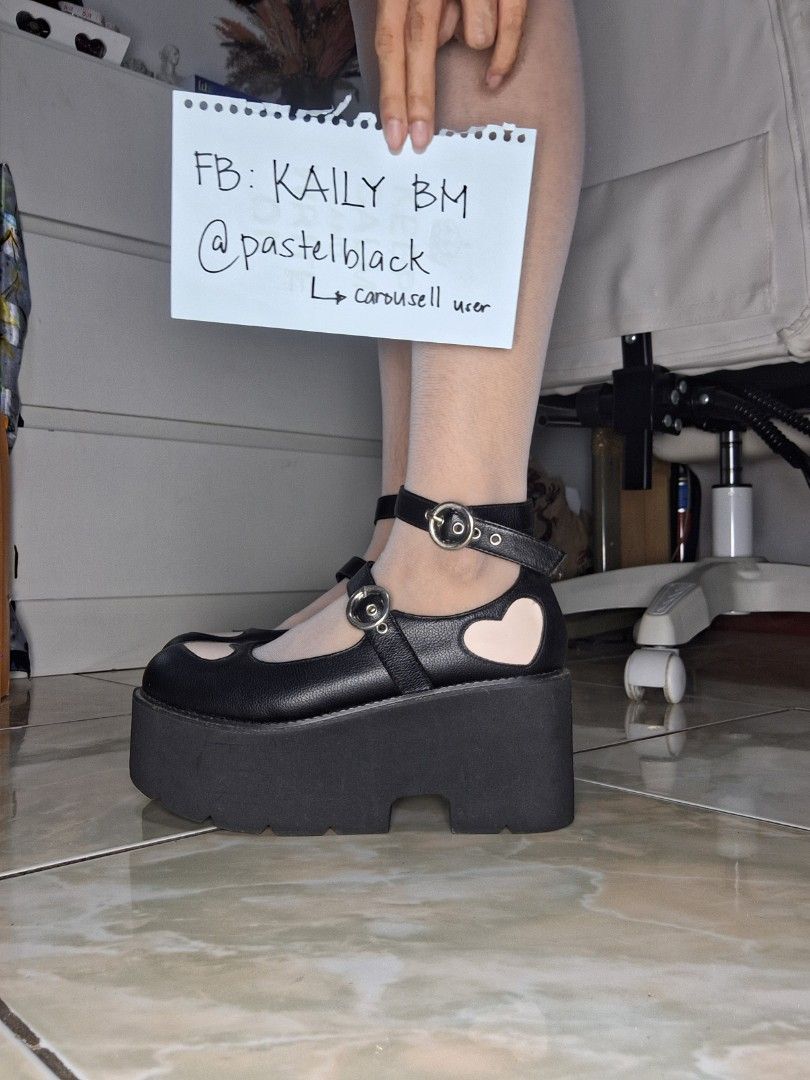 SHEIN MARY JANE HIGH PLATFORMS (Category: Wedges) located in Cabuyao City. Submitted by pastelblack88 (Listing ID 1371725688, Image 2). Description: Good as new Not available in Shein anymore Orig price: 2500 size: 7.5-8.